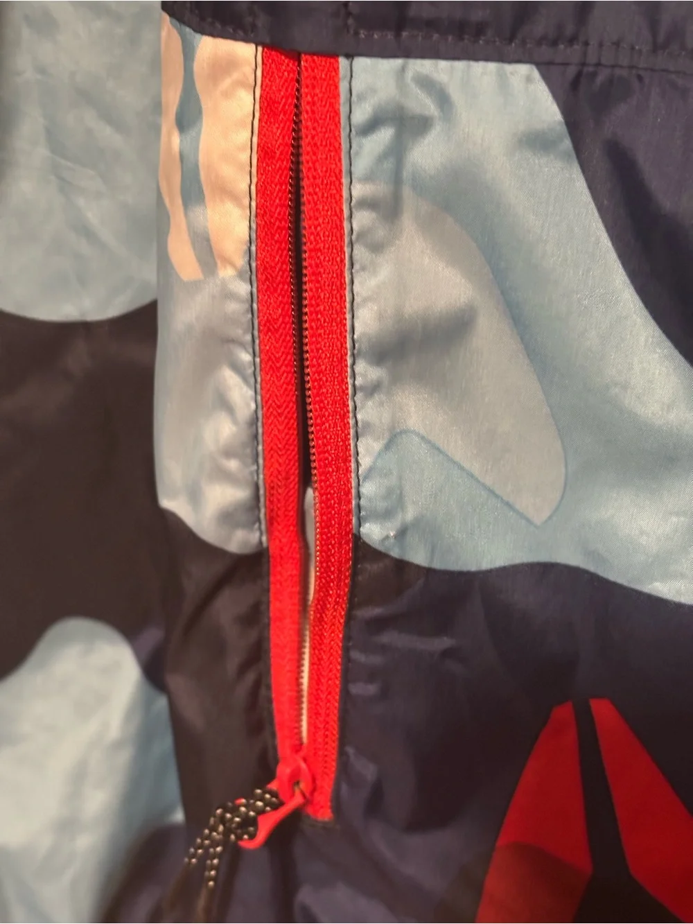 Reebok Blue and Red Camo Hooded Windbreaker Jacket size 10/12 kids